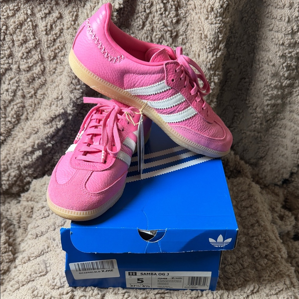 Adidas US Kids Samba Pink and White Sneakers